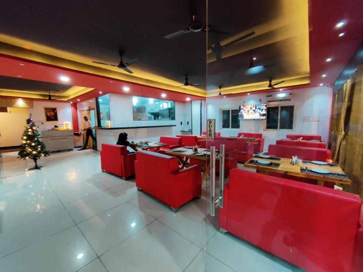 Hotel Hibiscus Tree- Bachupally ไฮเดอราบัด ภายนอก รูปภาพ