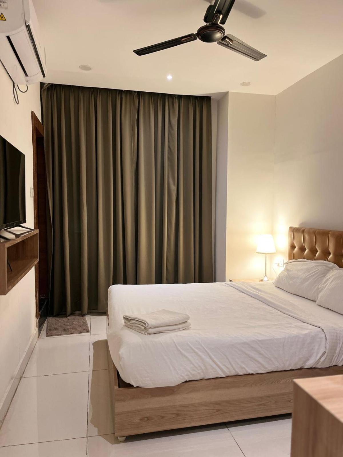 Hotel Hibiscus Tree- Bachupally ไฮเดอราบัด ภายนอก รูปภาพ