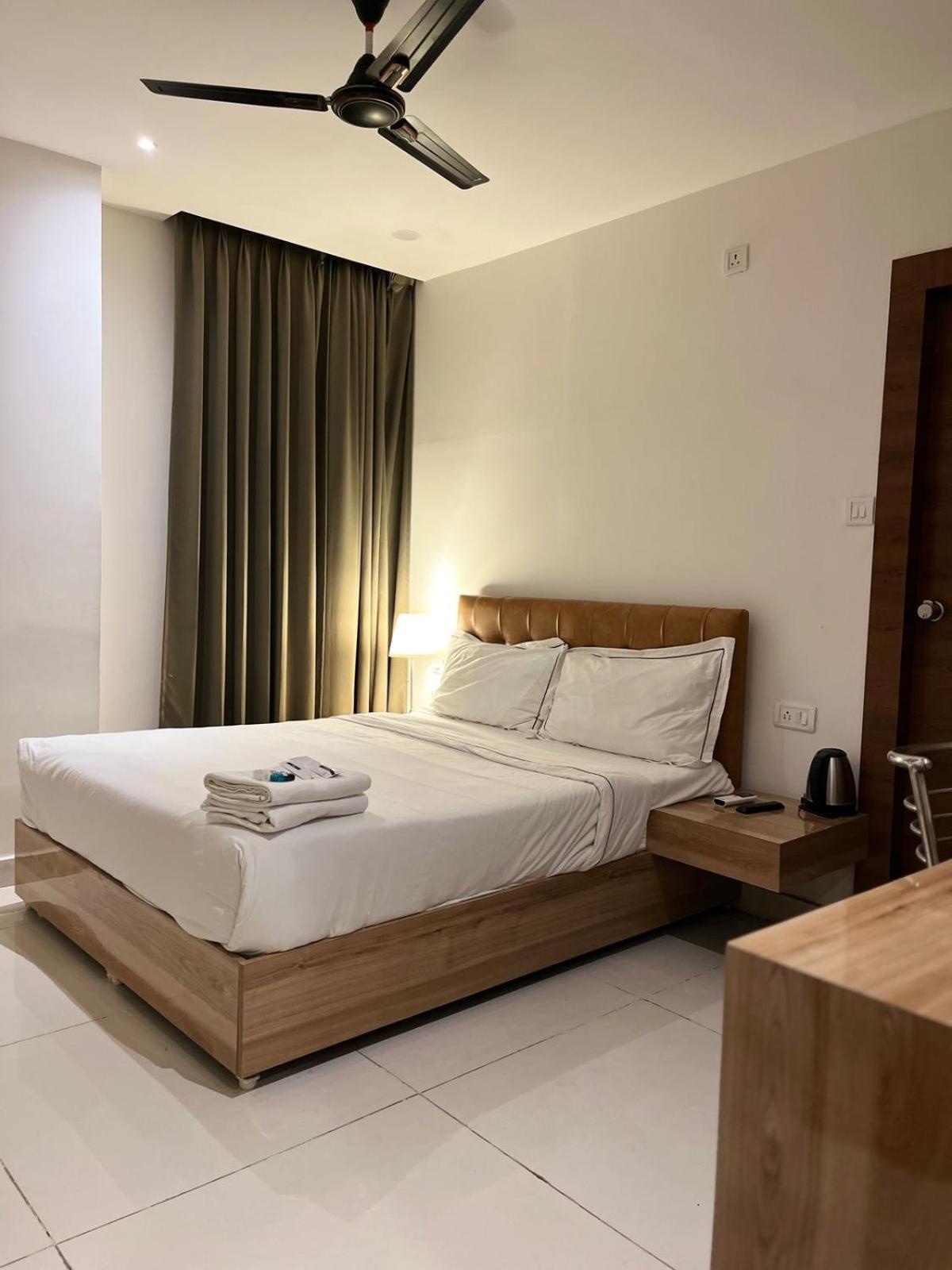 Hotel Hibiscus Tree- Bachupally ไฮเดอราบัด ภายนอก รูปภาพ